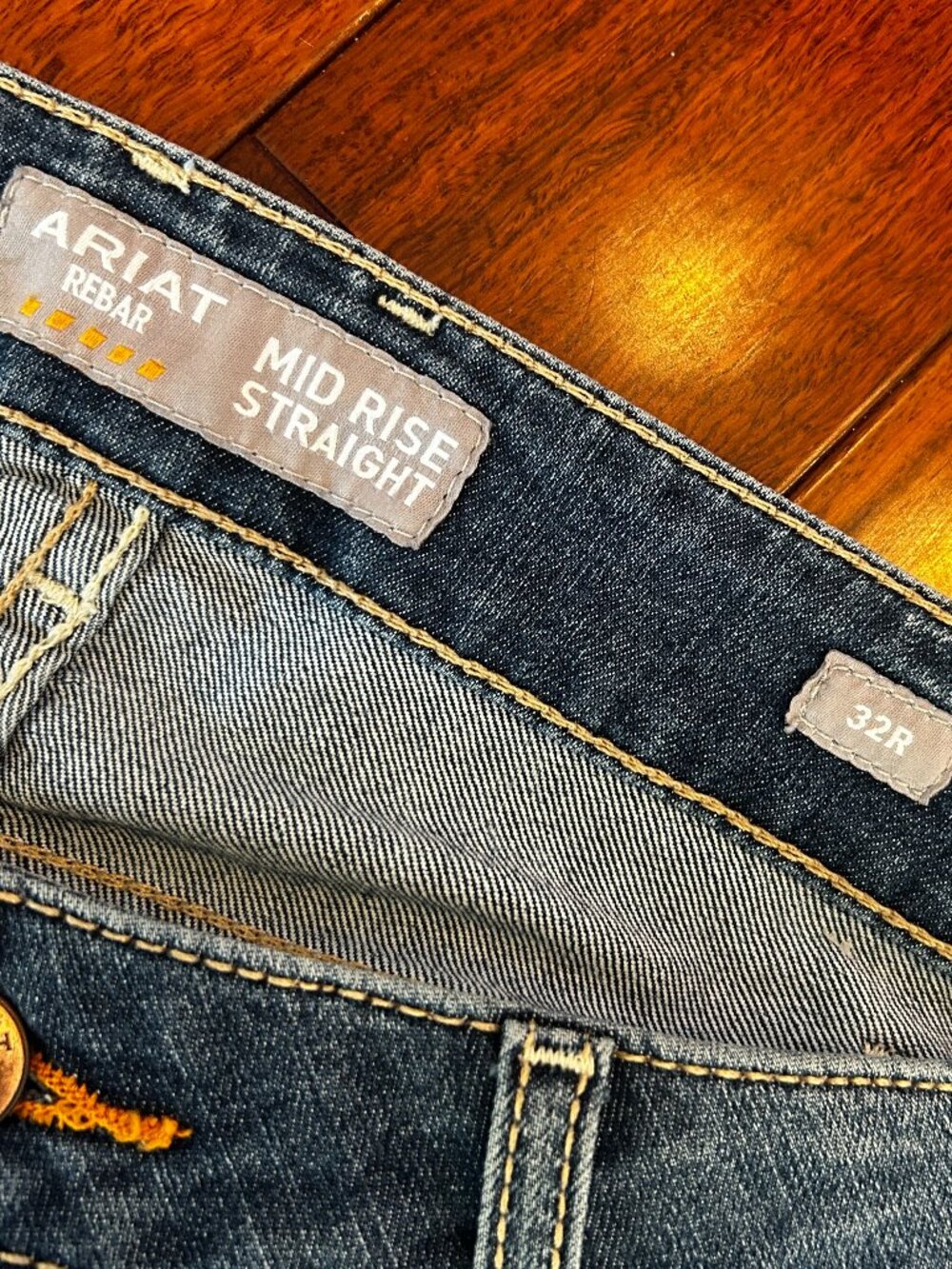 Ariat Rebar Riveter Jeans Womens 32R Mid Rise Straight Nightride Workwear - Picture 7 of 8